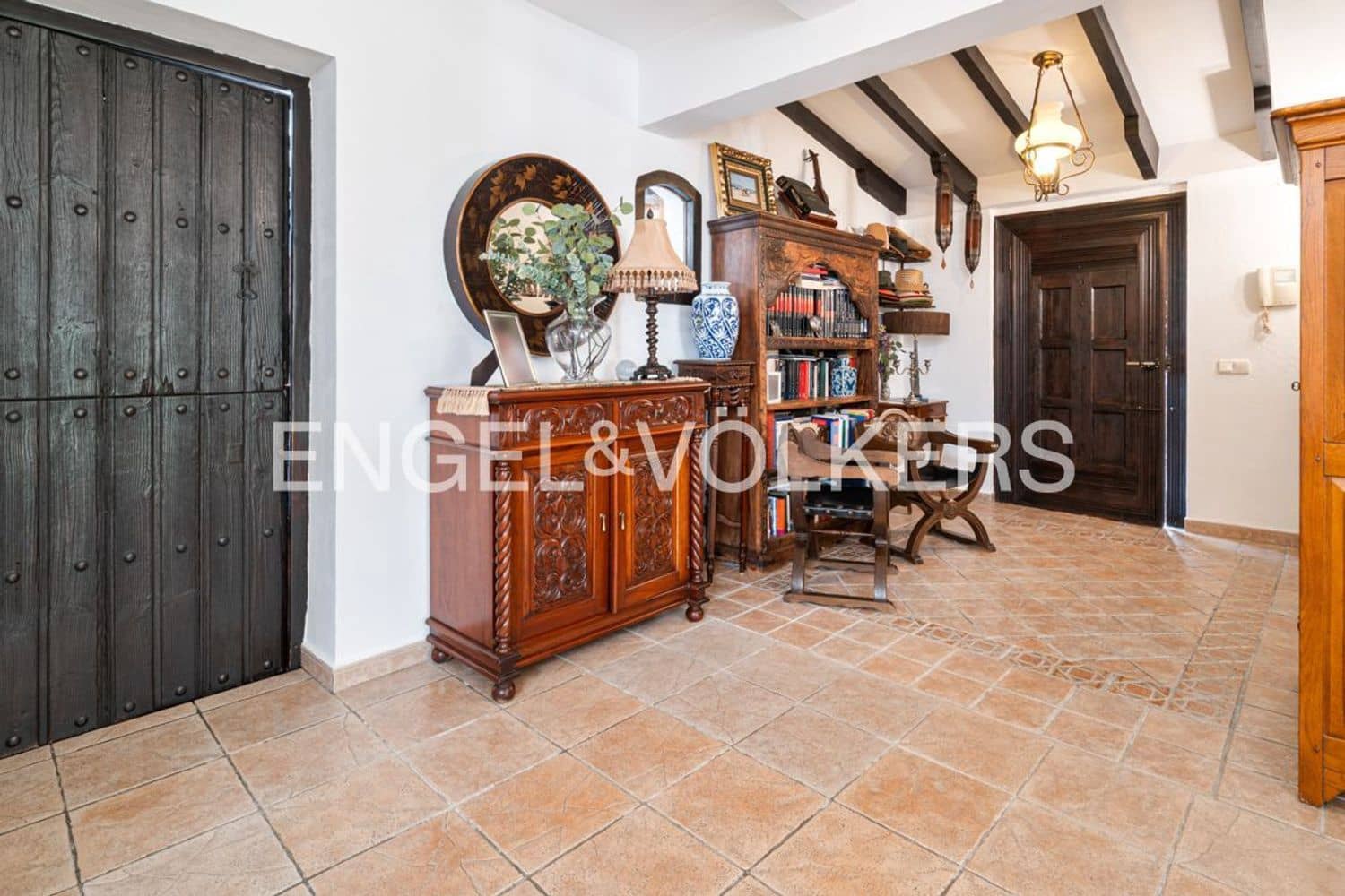 4 bedroom Villa for sale in Atalaya-Isdabe with pool garage - € 1,295,000 (Ref: 9747486)