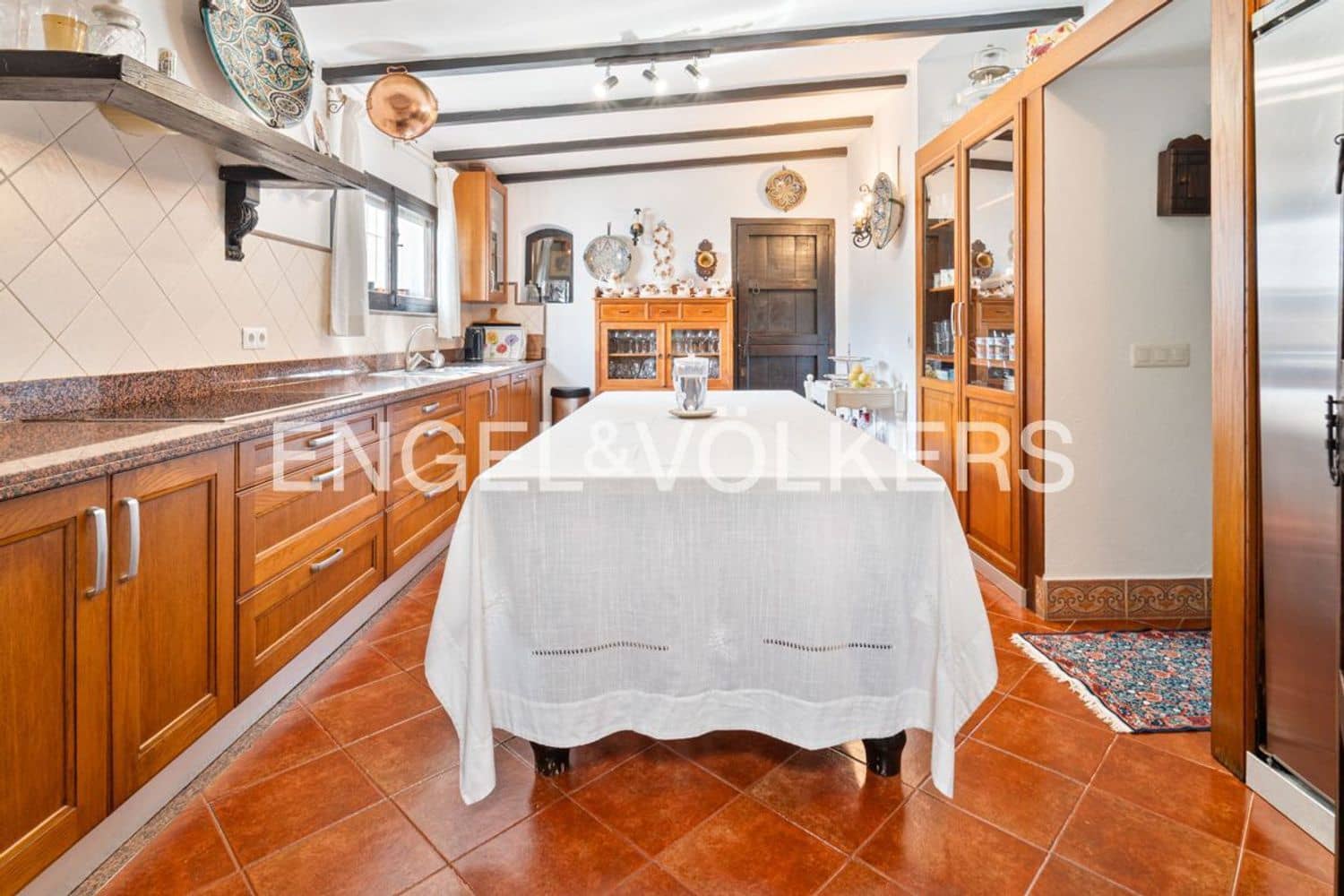 4 bedroom Villa for sale in Atalaya-Isdabe with pool garage - € 1,295,000 (Ref: 9747486)