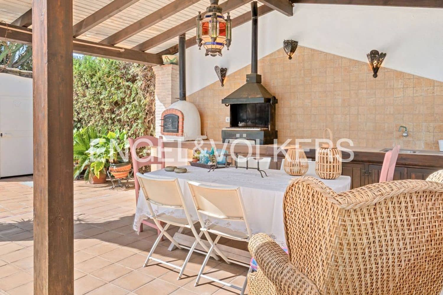 4 bedroom Villa for sale in Atalaya-Isdabe with pool garage - € 1,295,000 (Ref: 9747486)