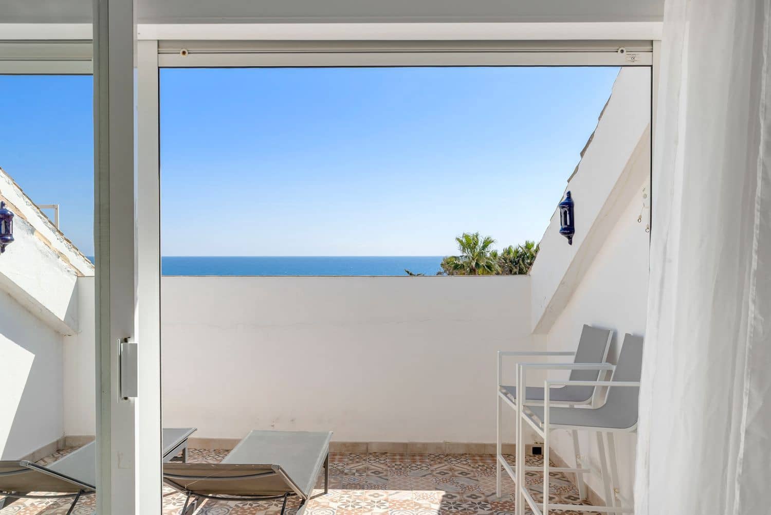 3 soveværelse Byhus til salg i Estepona med swimmingpool garage - € 619.000 (Ref: 9747487)