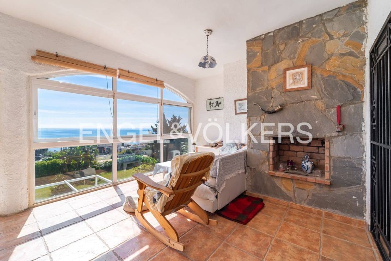 8 soveværelse Villa til salg i Estepona med swimmingpool garage - € 795.000 (Ref: 9747488)