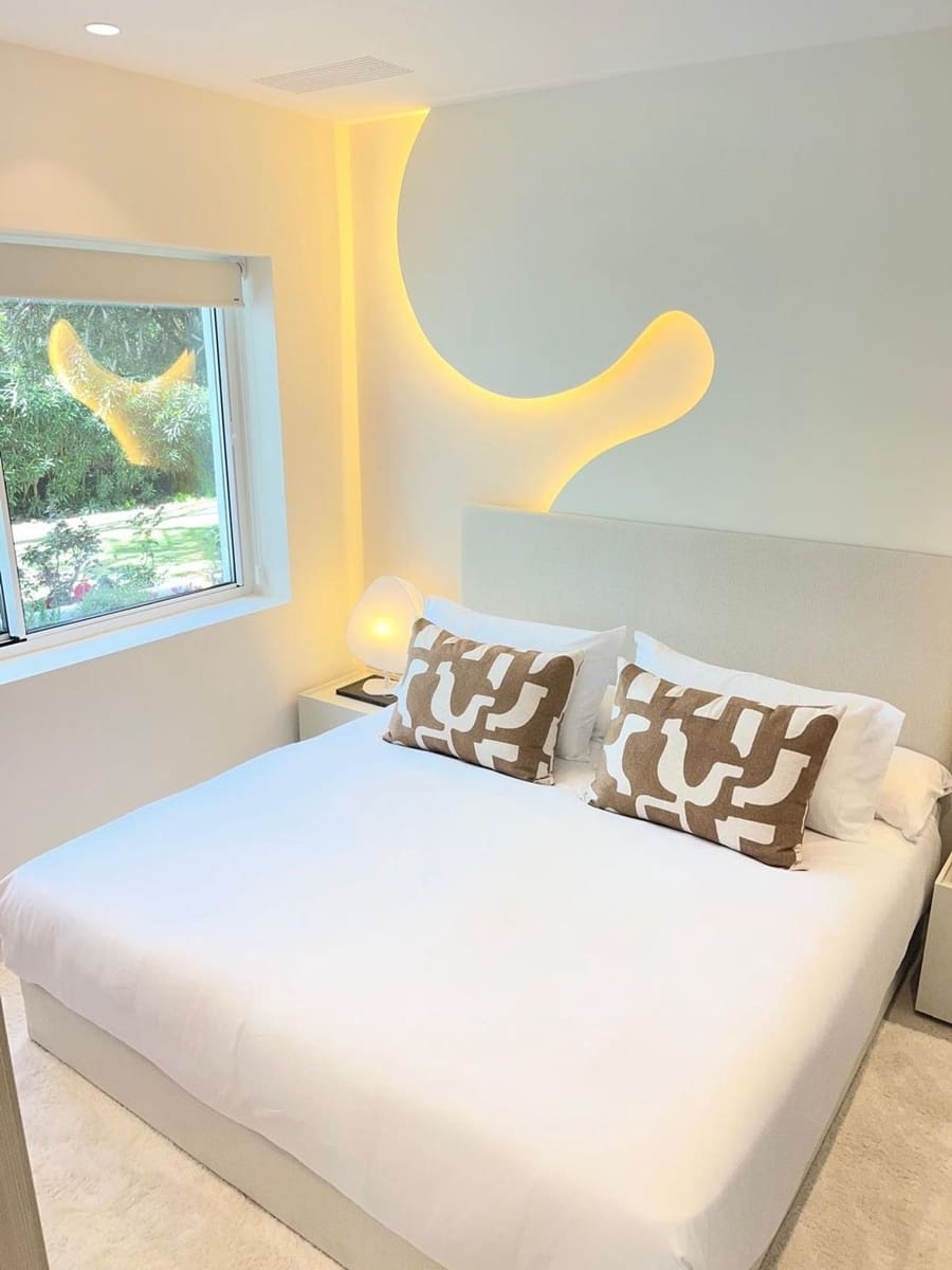 3 bedroom Apartment for sale in Costalita with pool garage - € 1,495,000 (Ref: 9751504)