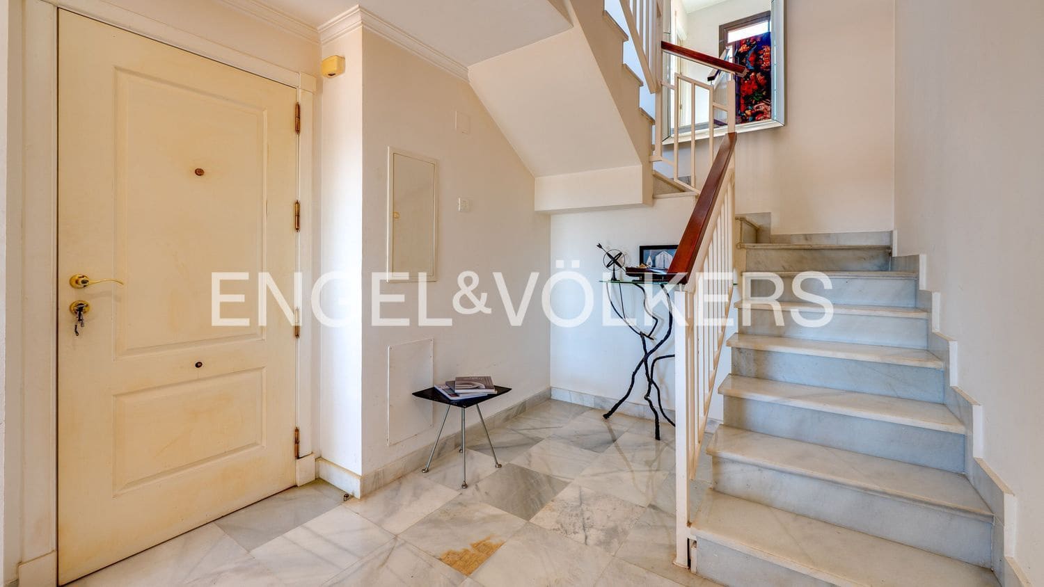 3 bedroom Apartment for sale in New Golden Mile with pool garage - € 785,000 (Ref: 9751505)