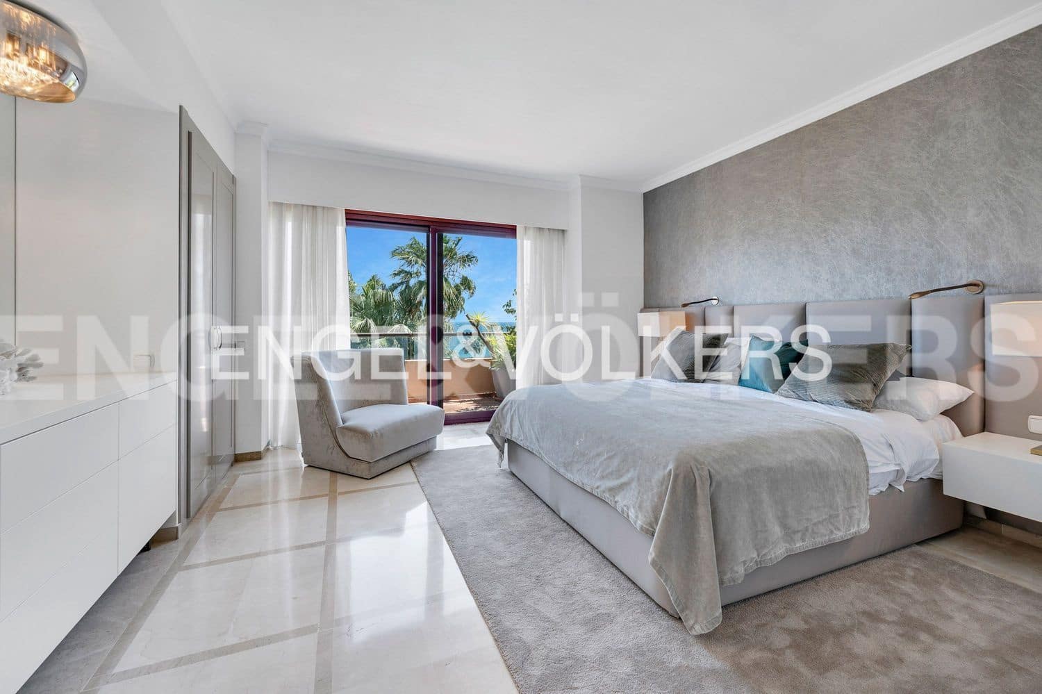 3 camera da letto Appartamento in vendita in Costalita con piscina garage - 3.100.000 € (Rif: 9755102)