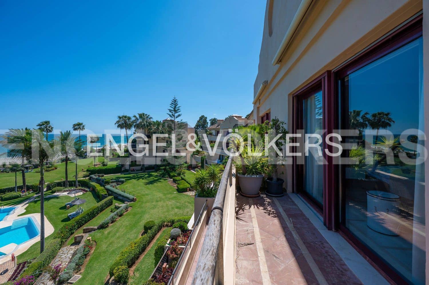 3 camera da letto Appartamento in vendita in Costalita con piscina garage - 3.100.000 € (Rif: 9755102)