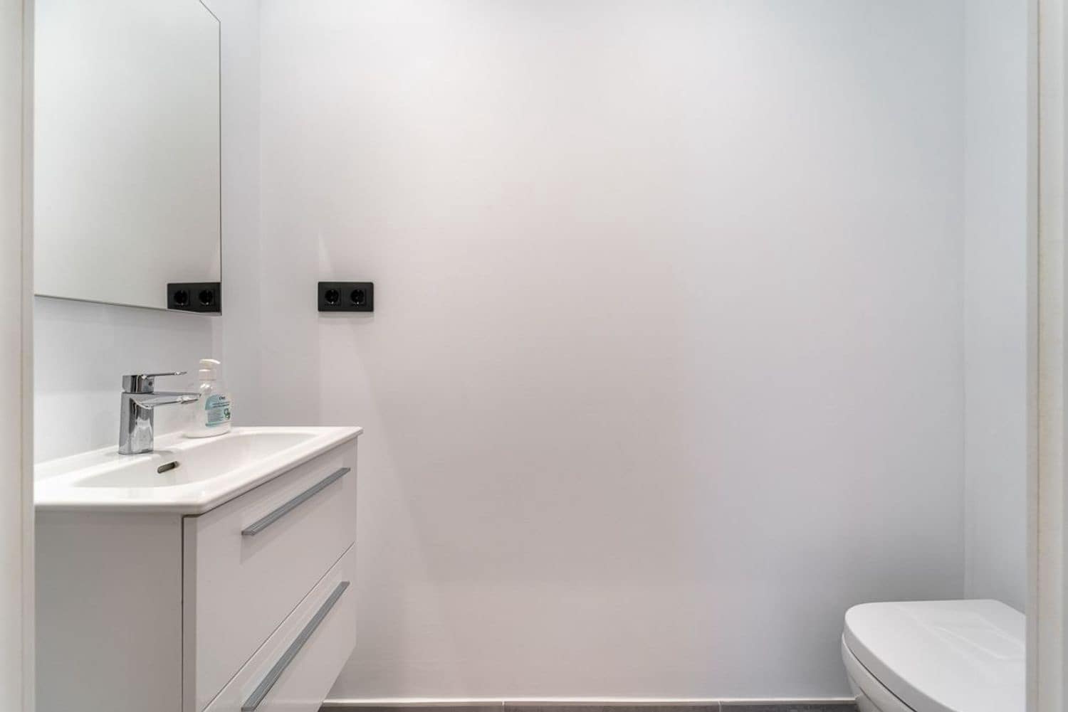 3 soveværelse Villa til salg i Estepona med swimmingpool garage - € 1.400.000 (Ref: 9755103)