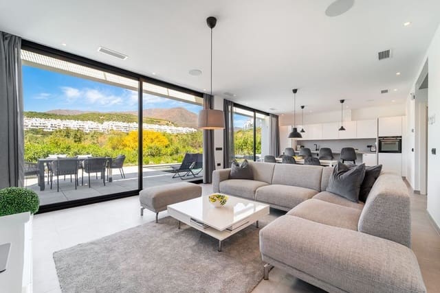 3 soveværelse Villa til salg i Valle Romano Golf, Estepona med swimmingpool garage - € 1.400.000 (Ref: 9755103)