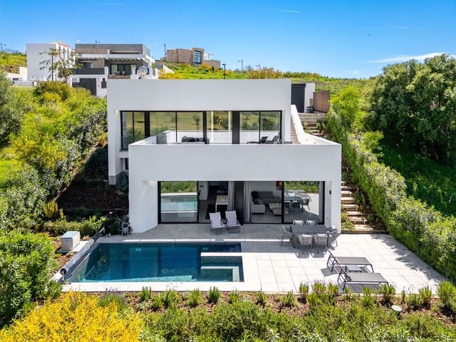 3 soveværelse Villa til salg i Valle Romano Golf, Estepona med swimmingpool garage - € 1.400.000 (Ref: 9755103)