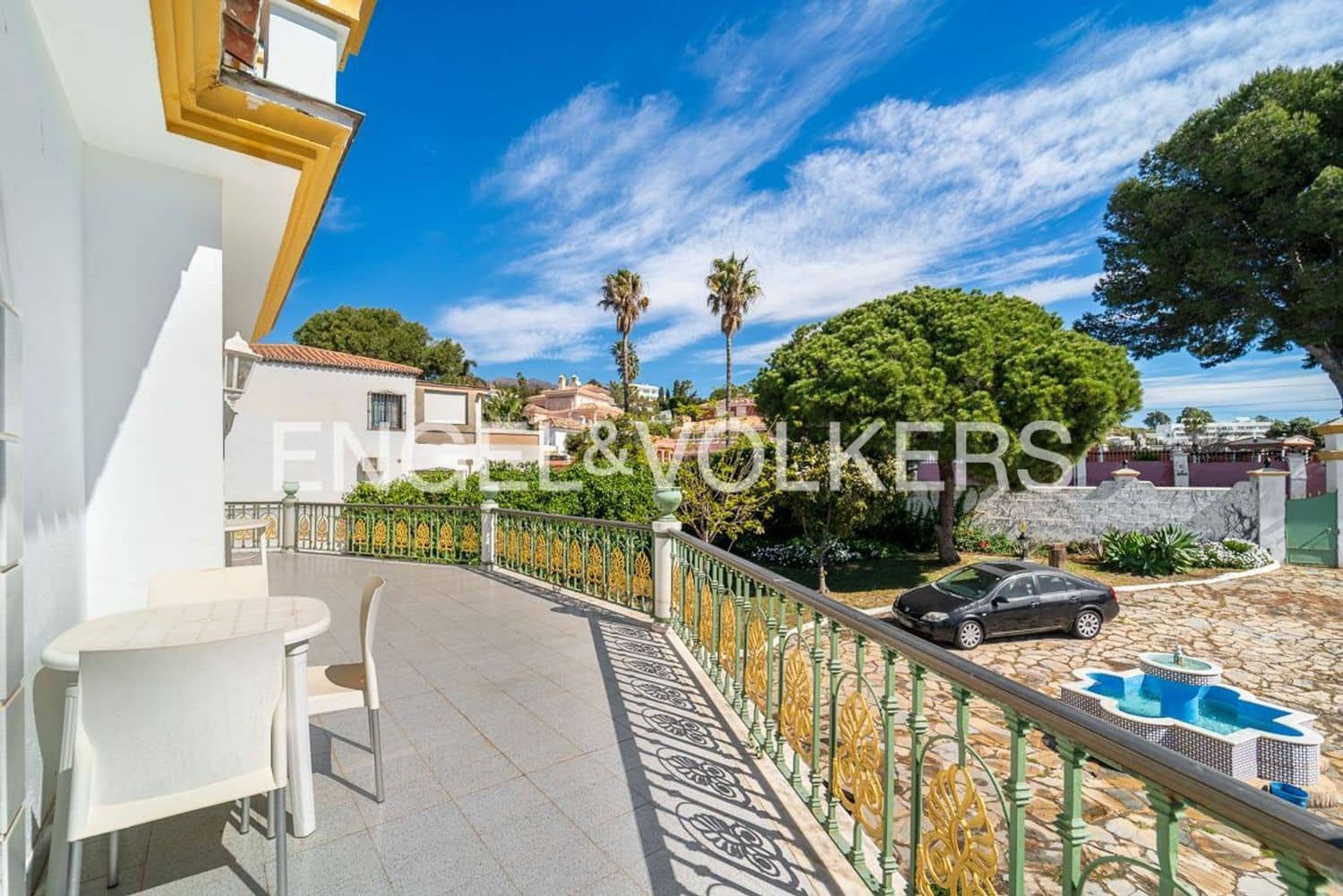 5 sovrum Villa till salu i Estepona med pool garage - 1 850 000 € (Ref: 9755104)