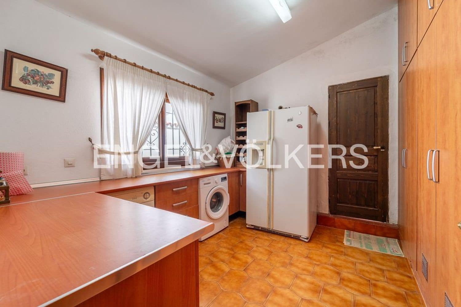 5 sovrum Villa till salu i Estepona med pool garage - 1 850 000 € (Ref: 9755104)