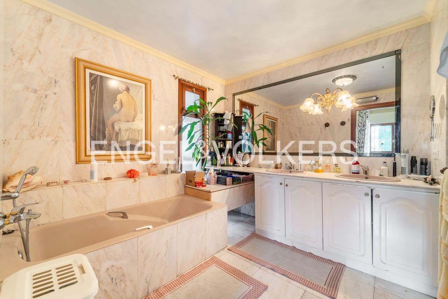 5 sovrum Villa till salu i Estepona med pool garage - 1 850 000 € (Ref: 9755104)