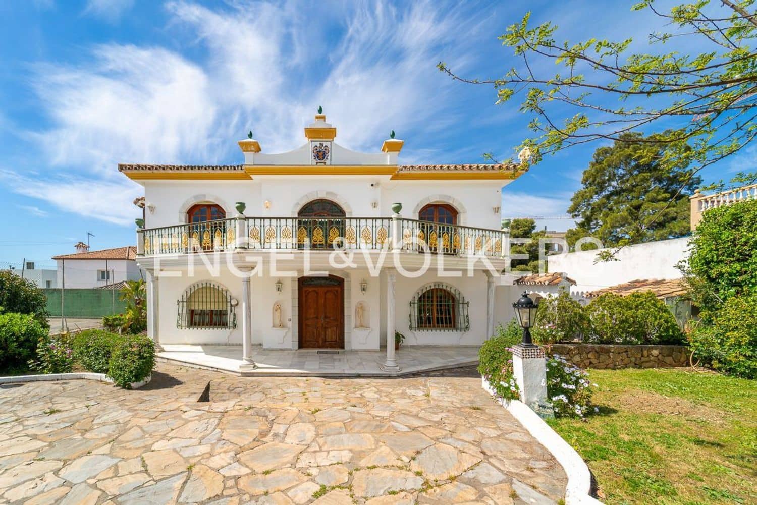 5 sovrum Villa till salu i Estepona med pool garage - 1 850 000 € (Ref: 9755104)