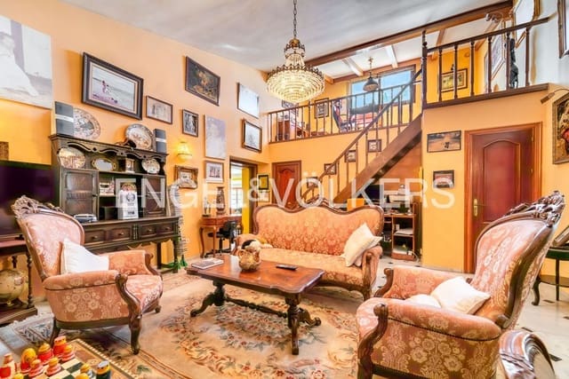 5 sovrum Villa till salu i Guadalobón, Estepona med pool garage - 1 850 000 € (Ref: 9755104)