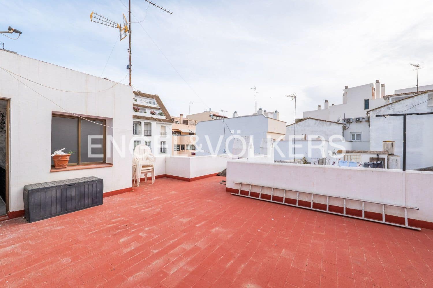 4 chambre Appartement à vendre à Estepona avec garage - 425 000 € (Ref: 9758365)