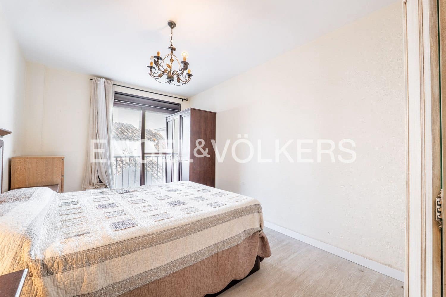 4 chambre Appartement à vendre à Estepona avec garage - 425 000 € (Ref: 9758365)