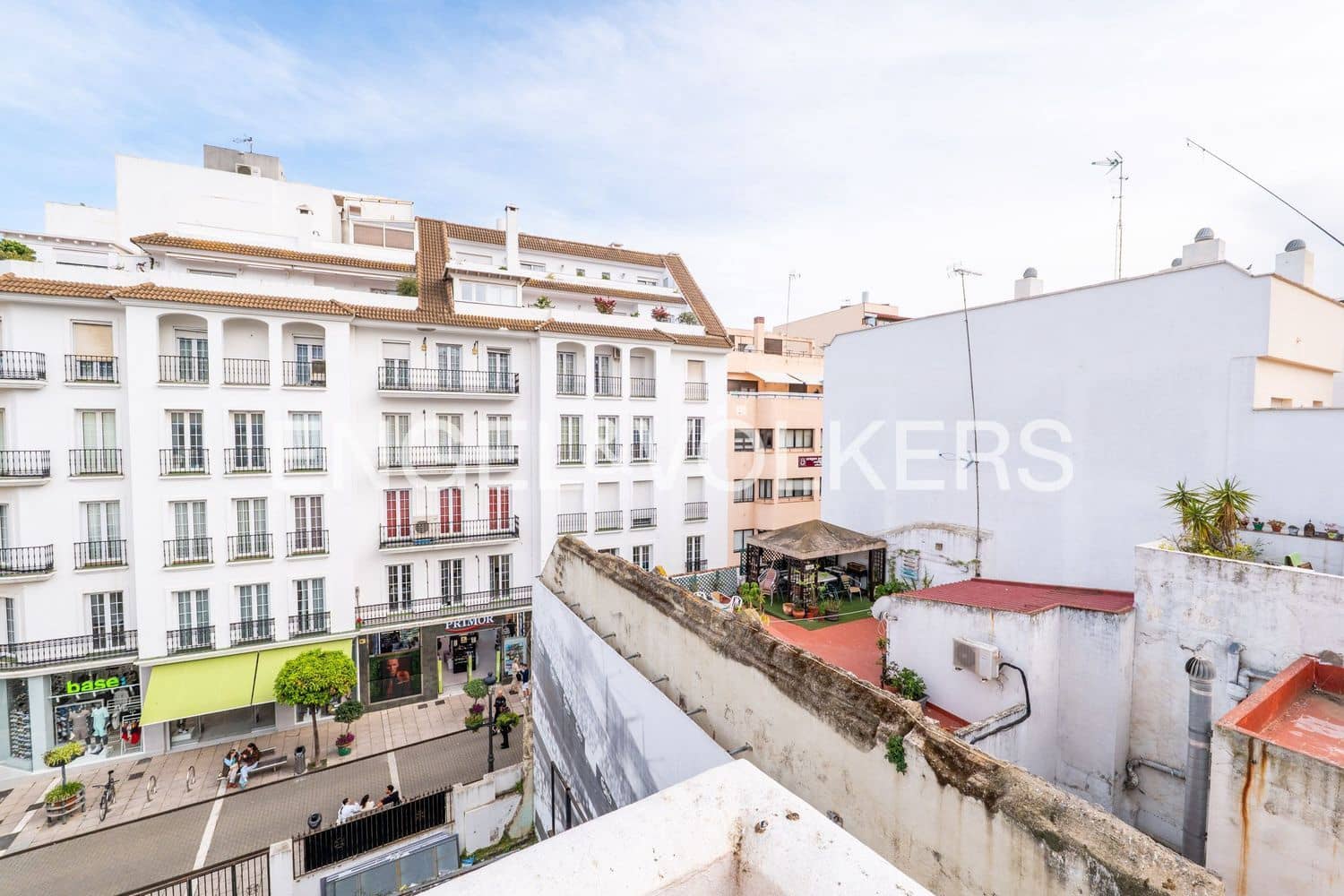 4 chambre Appartement à vendre à Estepona avec garage - 425 000 € (Ref: 9758365)