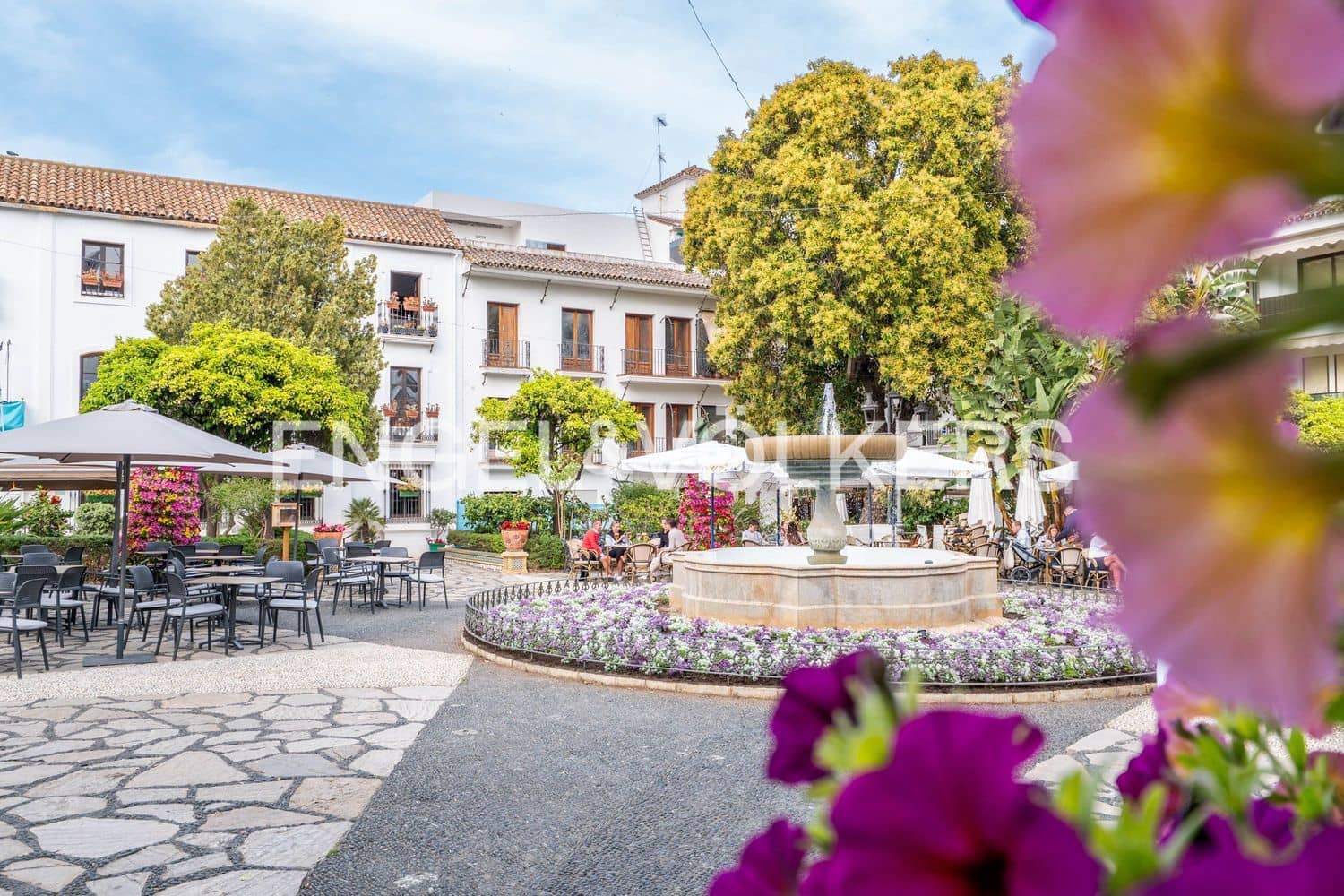 4 chambre Appartement à vendre à Estepona avec garage - 425 000 € (Ref: 9758365)