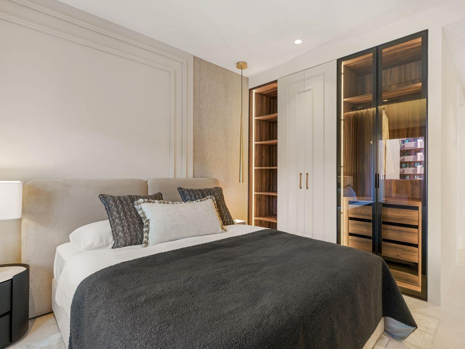3 bedroom Apartment for sale in New Golden Mile with pool garage - € 4,995,000 (Ref: 9780008)