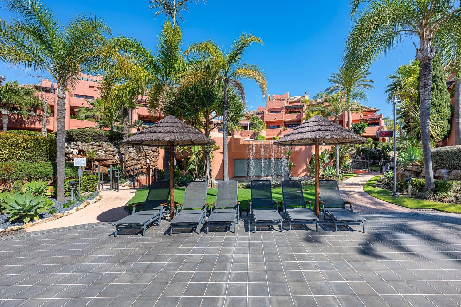3 bedroom Apartment for sale in New Golden Mile with pool garage - € 4,995,000 (Ref: 9780008)