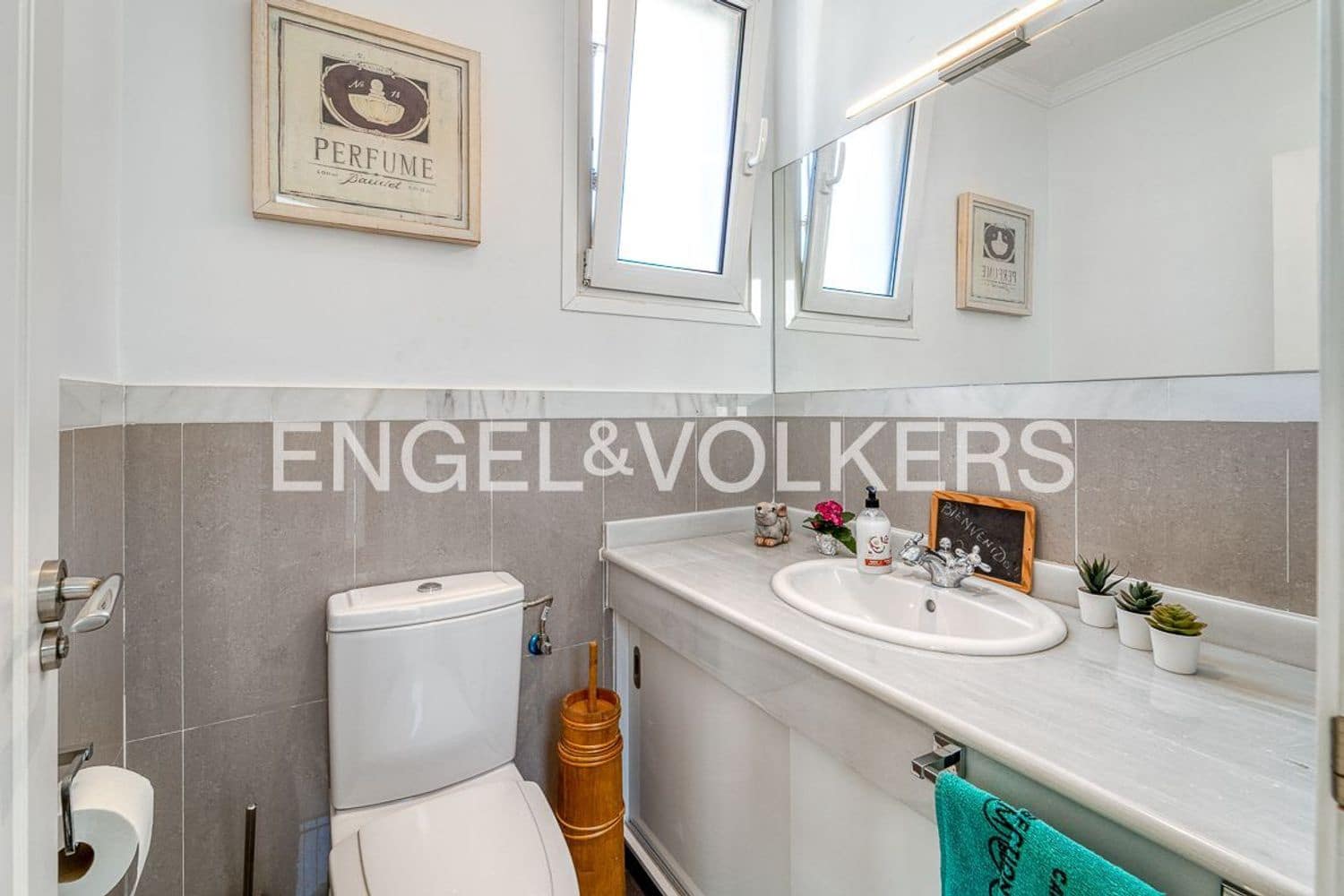 4 slaapkamer Villa te koop in Estepona met zwembad garage - € 1.190.000 (Ref: 9789990)