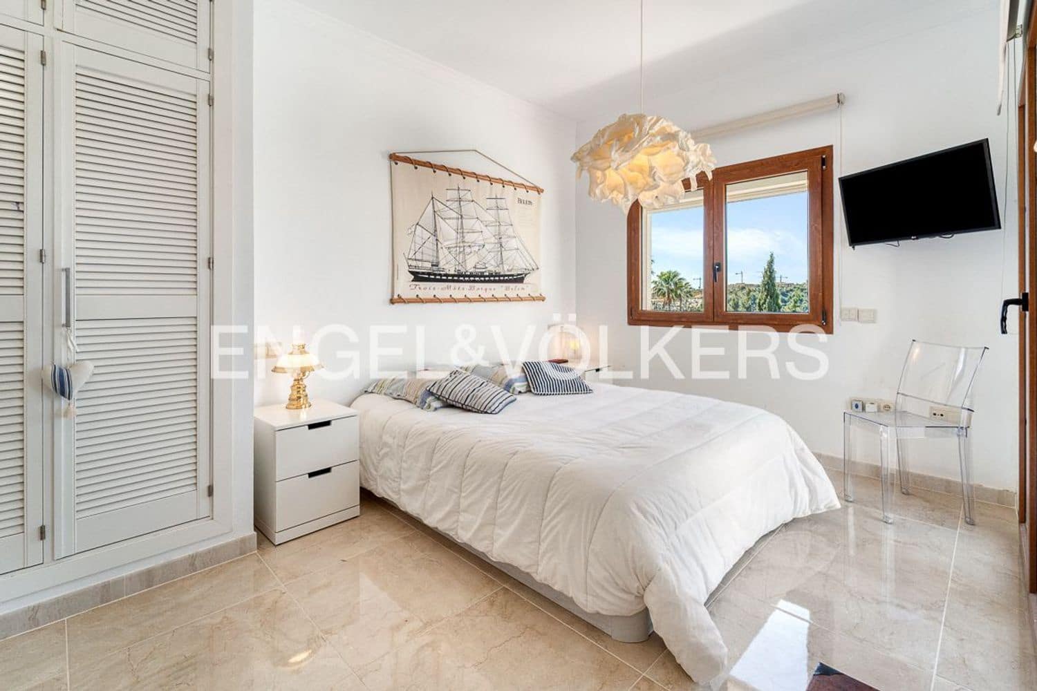 4 slaapkamer Villa te koop in Estepona met zwembad garage - € 1.190.000 (Ref: 9789990)