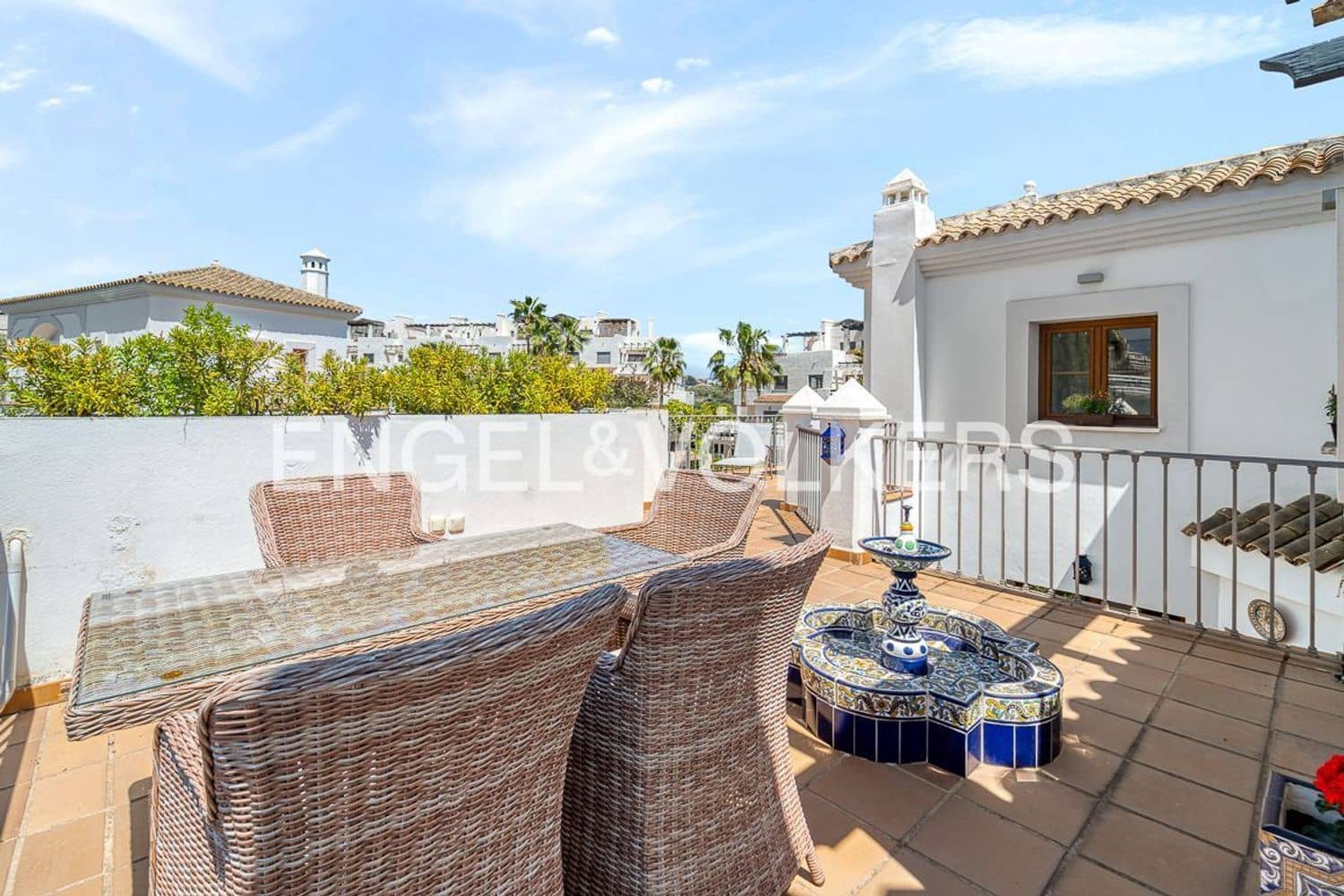 4 slaapkamer Villa te koop in Estepona met zwembad garage - € 1.190.000 (Ref: 9789990)