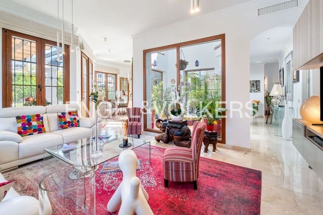 4 slaapkamer Villa te koop in La Concha - Resina Golf, Estepona met zwembad garage - € 1.190.000 (Ref: 9789990)