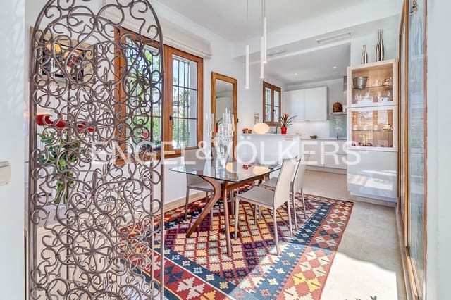 4 slaapkamer Villa te koop in La Concha - Resina Golf, Estepona met zwembad garage - € 1.190.000 (Ref: 9789990)