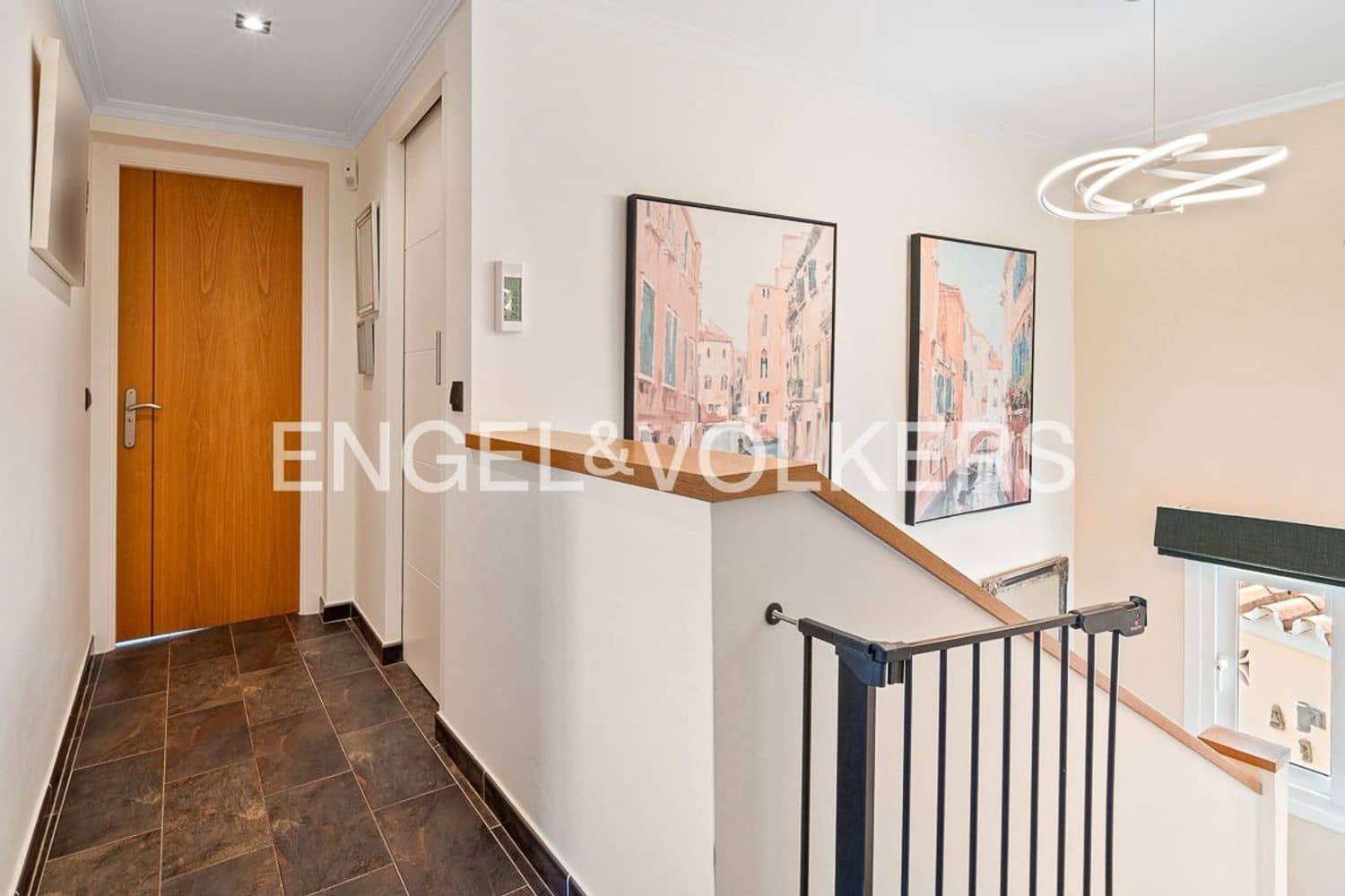 6 slaapkamer Villa te koop in El Padron met zwembad garage - € 1.550.000 (Ref: 9789991)