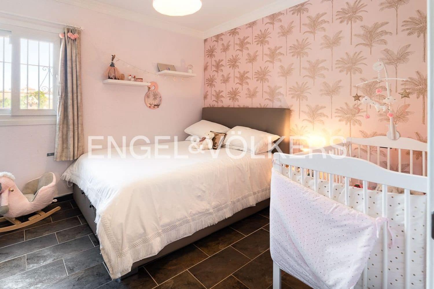 6 slaapkamer Villa te koop in El Padron met zwembad garage - € 1.550.000 (Ref: 9789991)