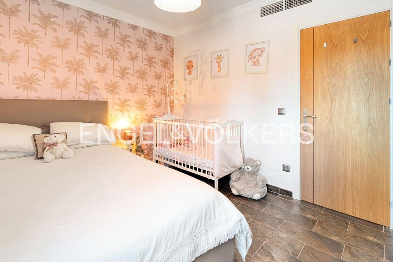 6 slaapkamer Villa te koop in El Padron met zwembad garage - € 1.550.000 (Ref: 9789991)