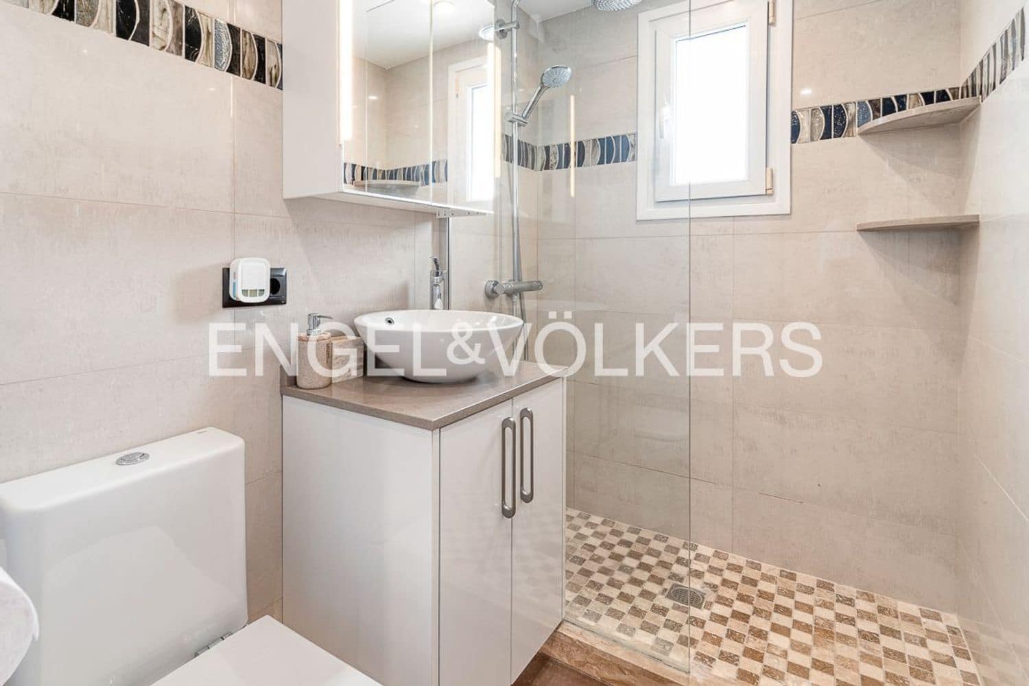 6 slaapkamer Villa te koop in El Padron met zwembad garage - € 1.550.000 (Ref: 9789991)