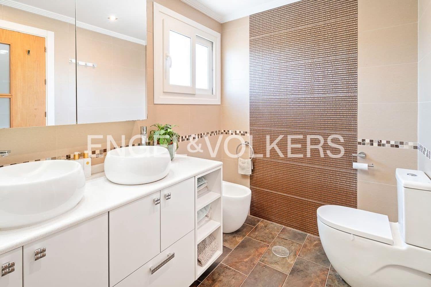 6 slaapkamer Villa te koop in El Padron met zwembad garage - € 1.550.000 (Ref: 9789991)