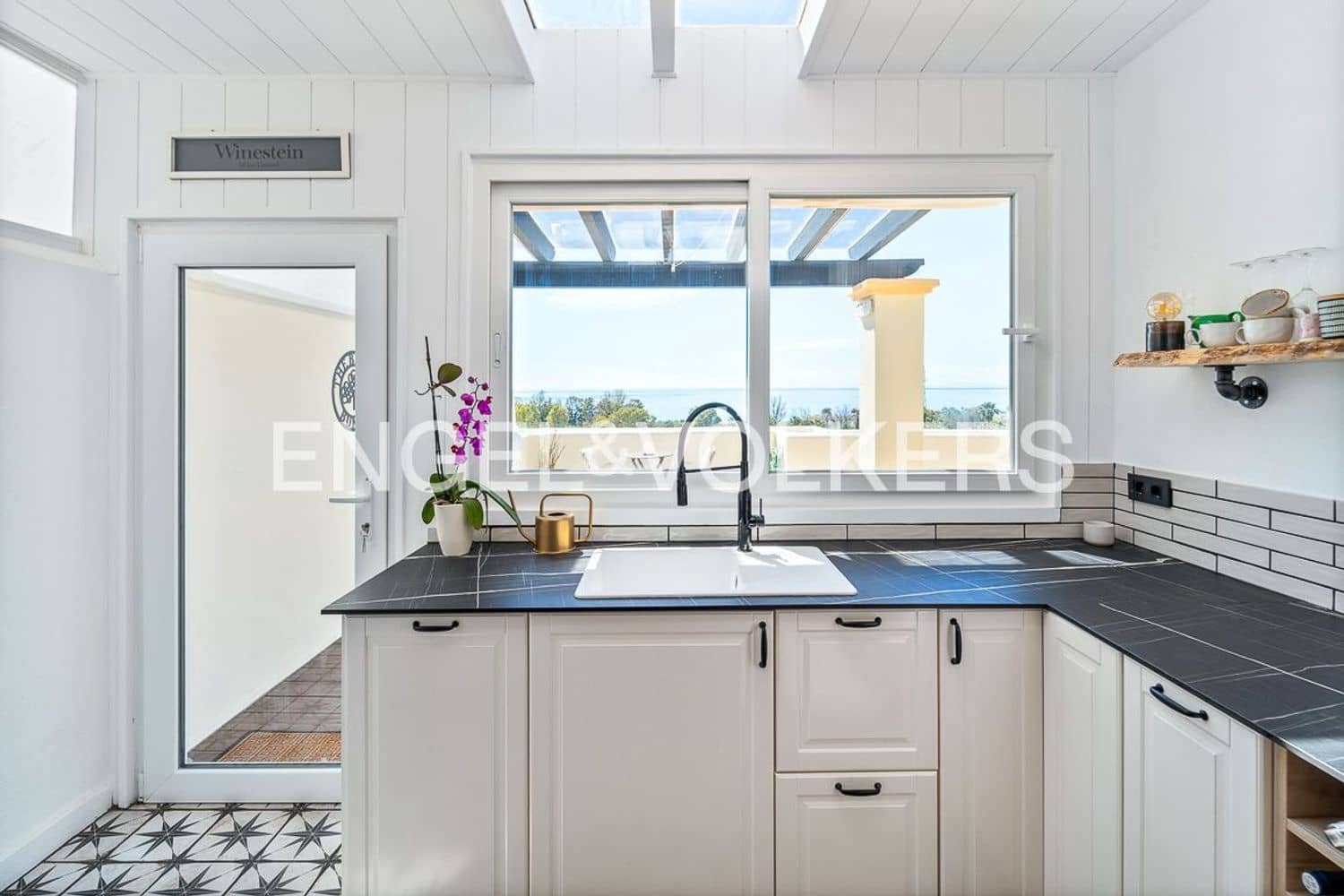 3 soverom Leilighet til salgs i New Golden Mile med svømmebasseng garasje - € 799 000 (Ref: 9793910)