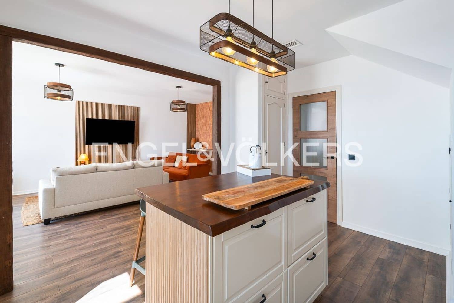 3 soverom Leilighet til salgs i New Golden Mile med svømmebasseng garasje - € 799 000 (Ref: 9793910)