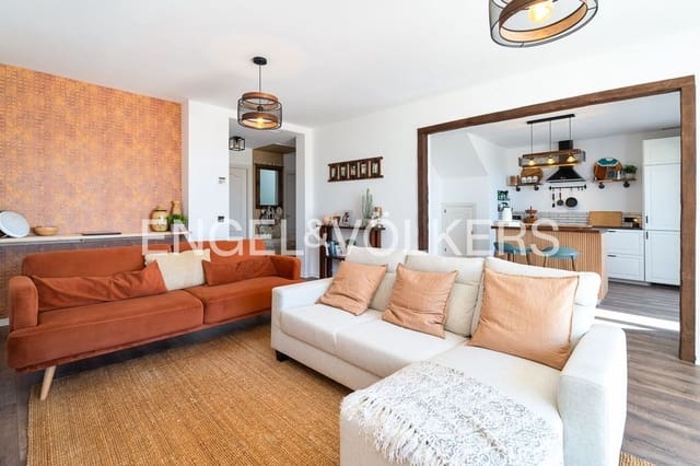 3 soverom Leilighet til salgs i La Concha - Resina Golf, Estepona med svømmebasseng garasje - € 799 000 (Ref: 9793910)