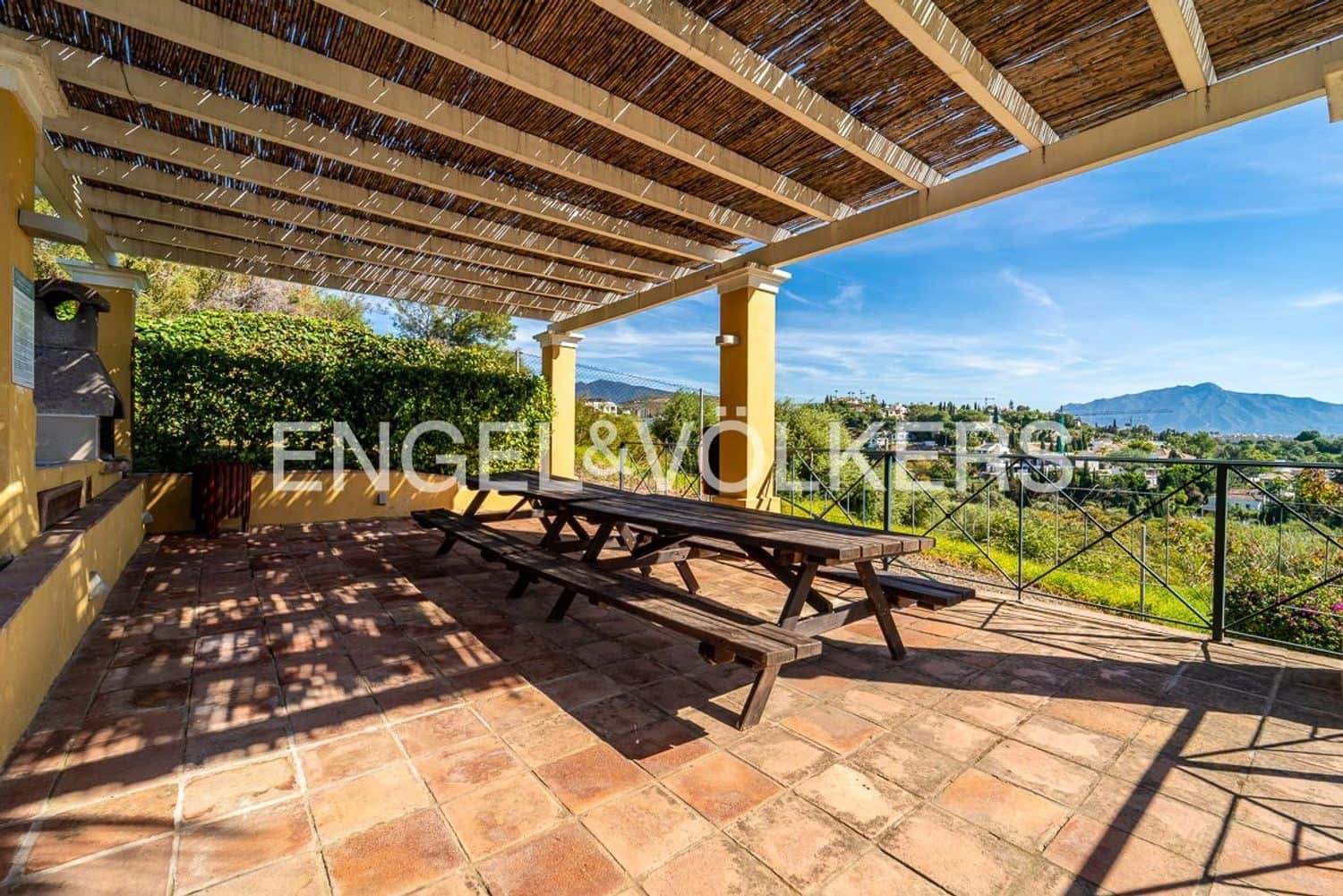 3 makuuhuone Huoneisto myytävänä paikassa Bel-Air mukana uima-altaan 
autotalli - 450 000 € (Ref: 9793911)