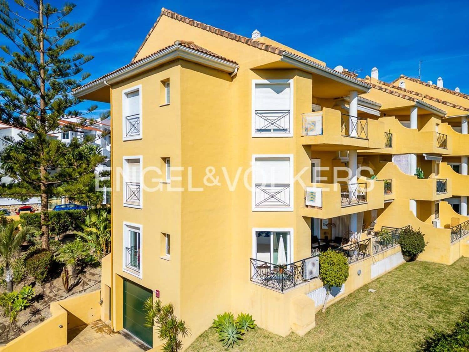 3 makuuhuone Huoneisto myytävänä paikassa Bel-Air mukana uima-altaan 
autotalli - 450 000 € (Ref: 9793911)