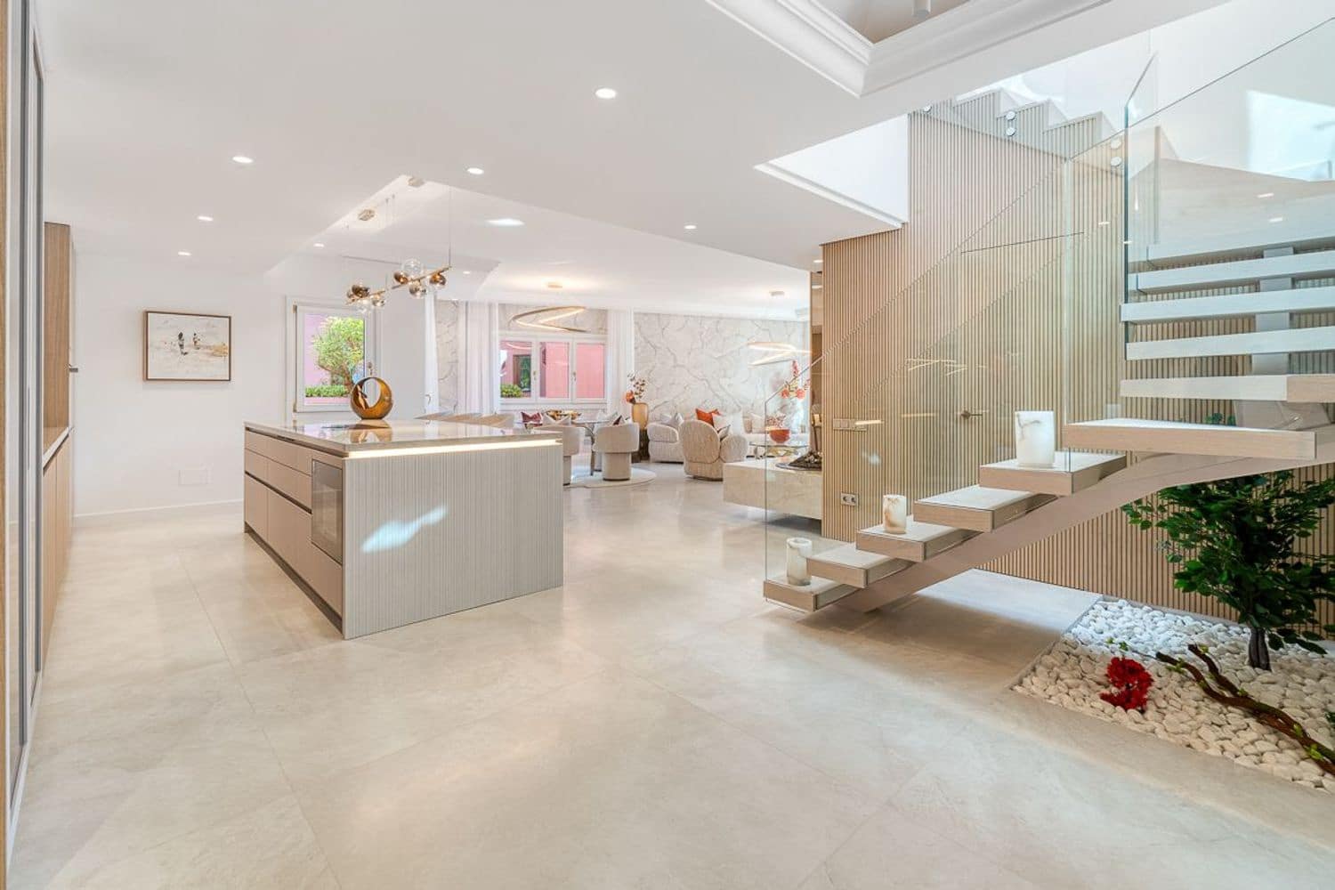 3 chambre Appartement à vendre à Guadalmansa avec piscine garage - 3 350 000 € (Ref: 9796607)