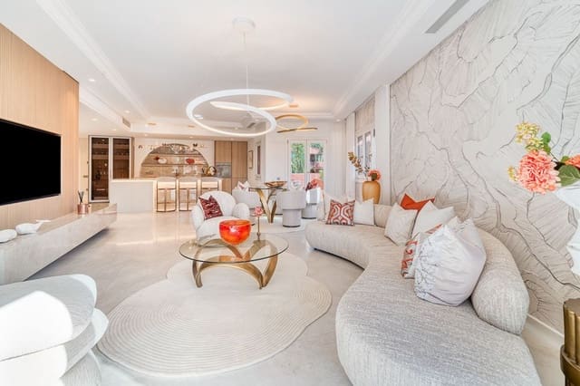 3 chambre Appartement à vendre à Resinera-Voladilla, Estepona avec piscine garage - 3 350 000 € (Ref: 9796607)