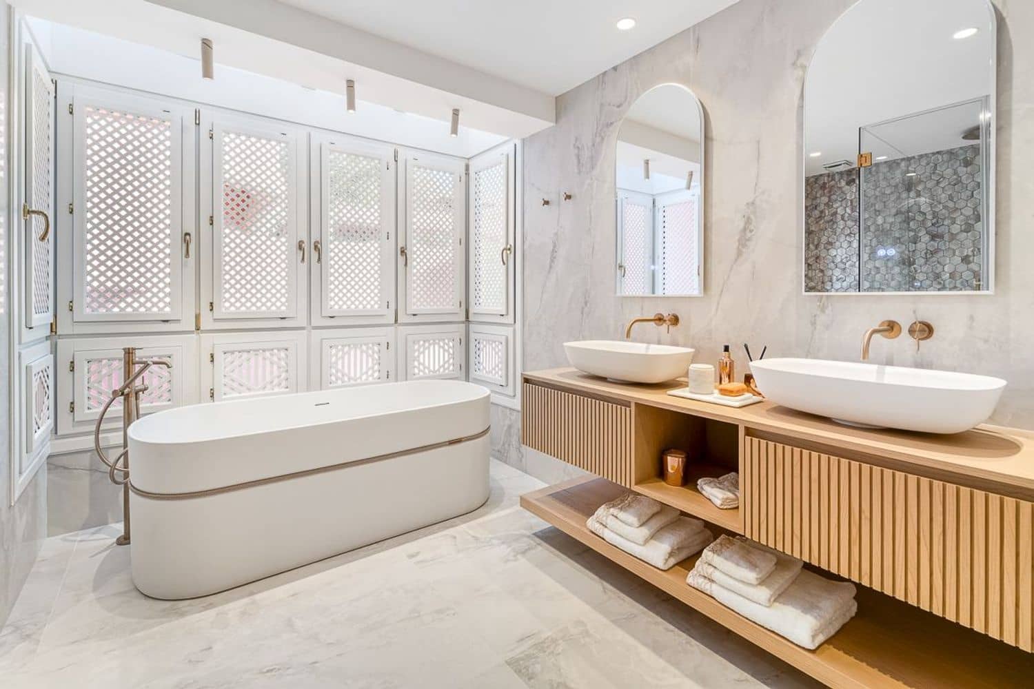 3 chambre Appartement à vendre à Guadalmansa avec piscine garage - 3 350 000 € (Ref: 9796607)