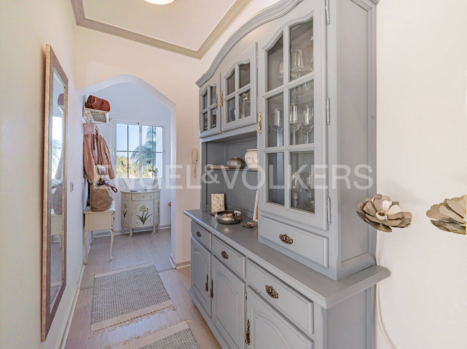 2 makuuhuone Huoneisto myytävänä paikassa Estepona mukana uima-altaan 
autotalli - 430 000 € (Ref: 9798545)