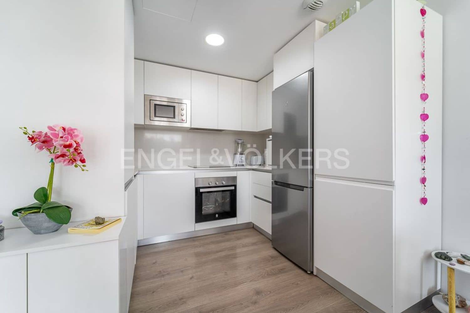 3 makuuhuone Huoneisto myytävänä paikassa Estepona mukana uima-altaan 
autotalli - 425 000 € (Ref: 9798547)