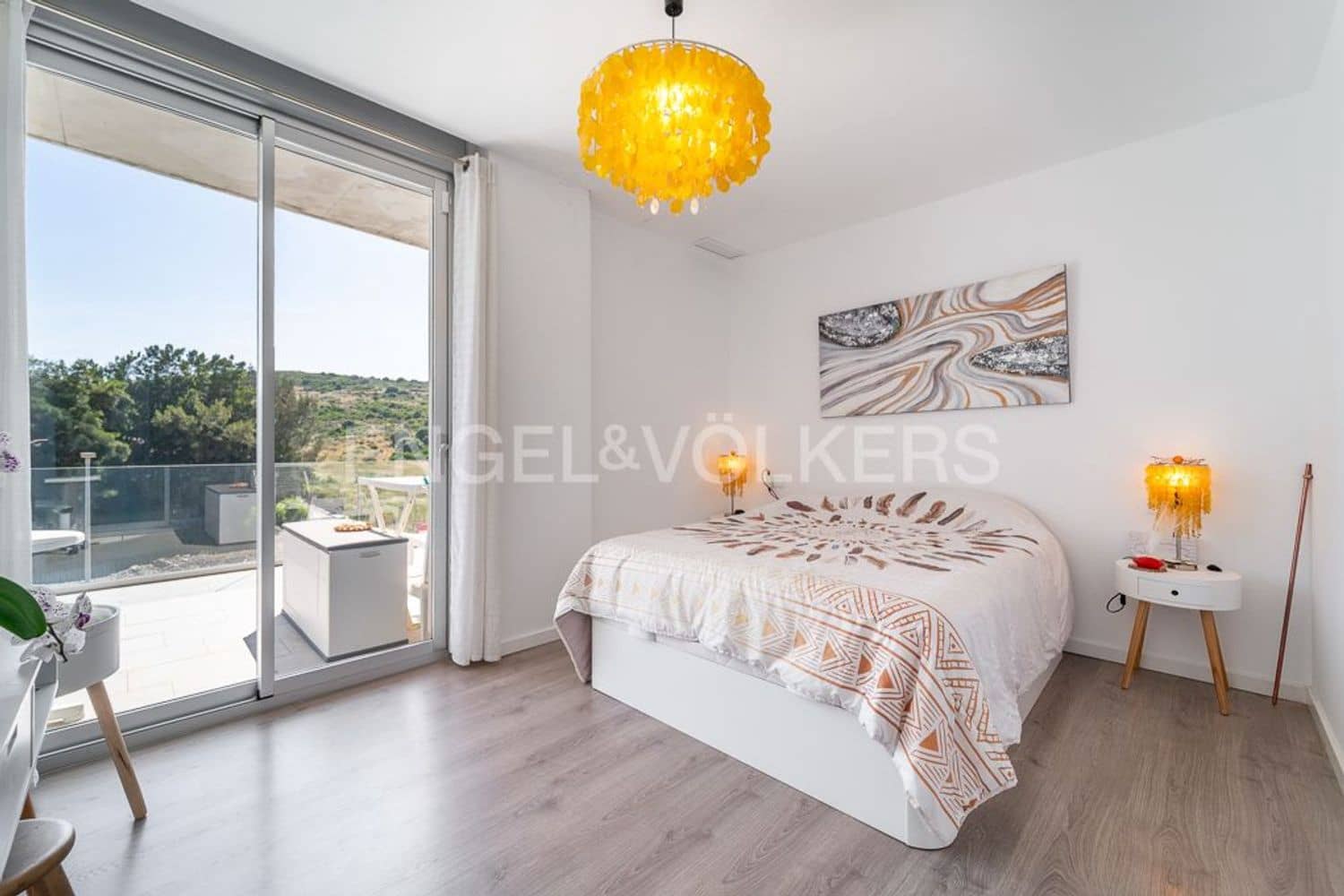 3 makuuhuone Huoneisto myytävänä paikassa Estepona mukana uima-altaan 
autotalli - 425 000 € (Ref: 9798547)