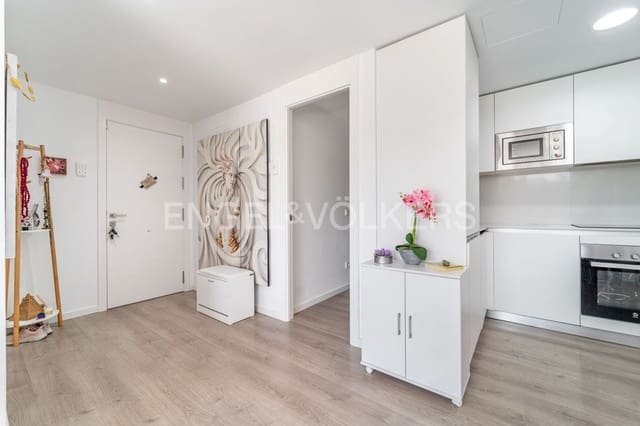 3 makuuhuone Huoneisto myytävänä paikassa Buenas Noches, Estepona mukana uima-altaan 
autotalli - 425 000 € (Ref: 9798547)