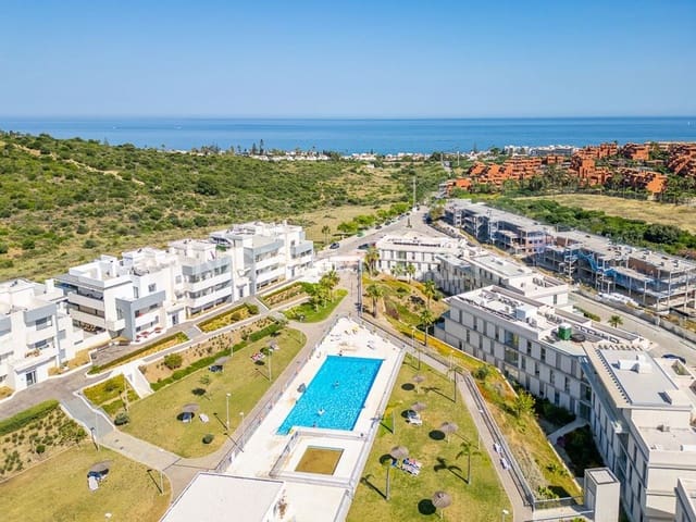 3 makuuhuone Huoneisto myytävänä paikassa Buenas Noches, Estepona mukana uima-altaan 
autotalli - 425 000 € (Ref: 9798547)