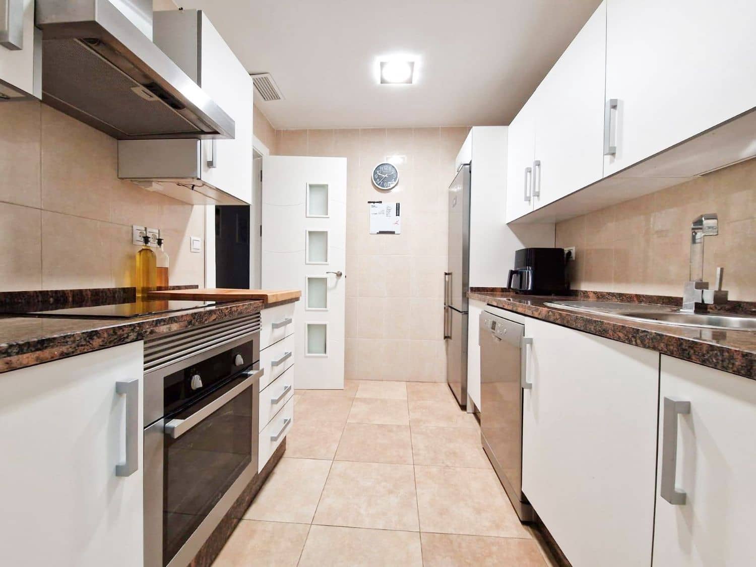 2 sovrum Lägenhet till salu i Estepona med pool garage - 399 000 € (Ref: 9798548)