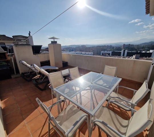 2 Zimmer Apartment zu verkaufen in Sierra de Estepona - Avda. de Andalucía, Estepona mit Pool Garage - 399.000 € (Ref: 9798548)