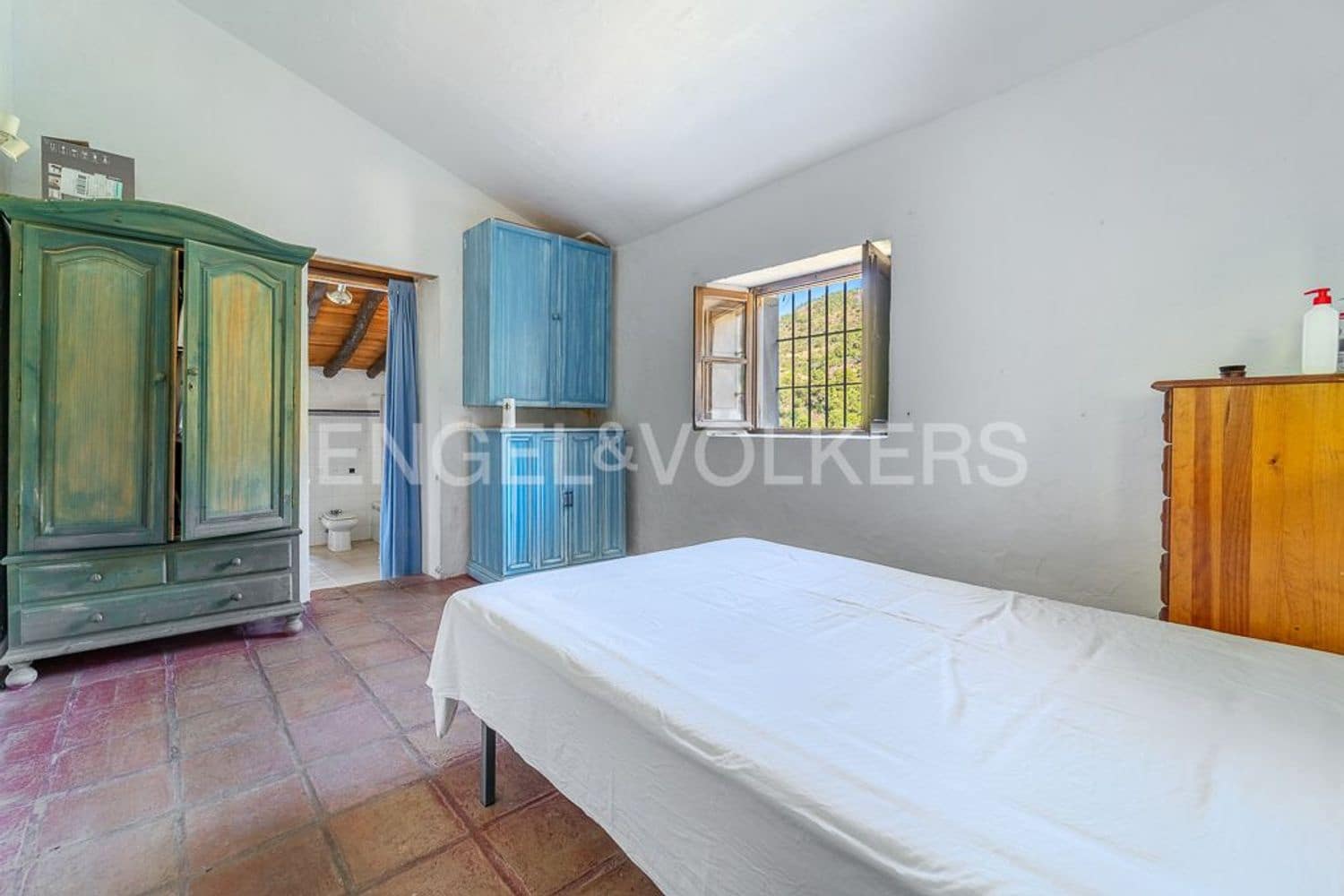 6 bedroom Finca/Country House for sale in Estepona with pool garage - € 8,000,000 (Ref: 9798549)