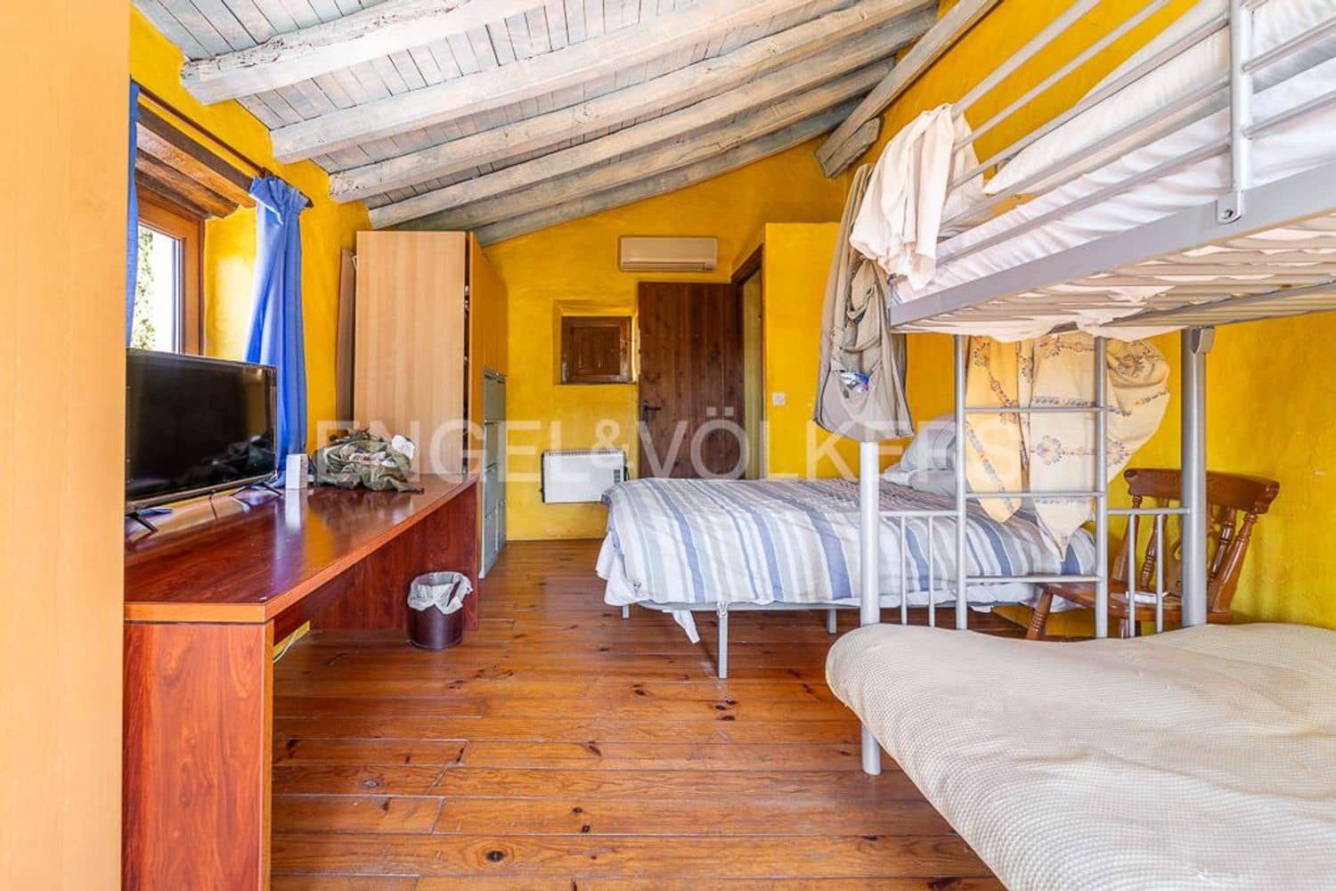 6 bedroom Finca/Country House for sale in Estepona with pool garage - € 8,000,000 (Ref: 9798549)